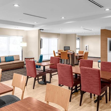 Towneplace Suites Cincinnati Fairfield Eksteriør billede