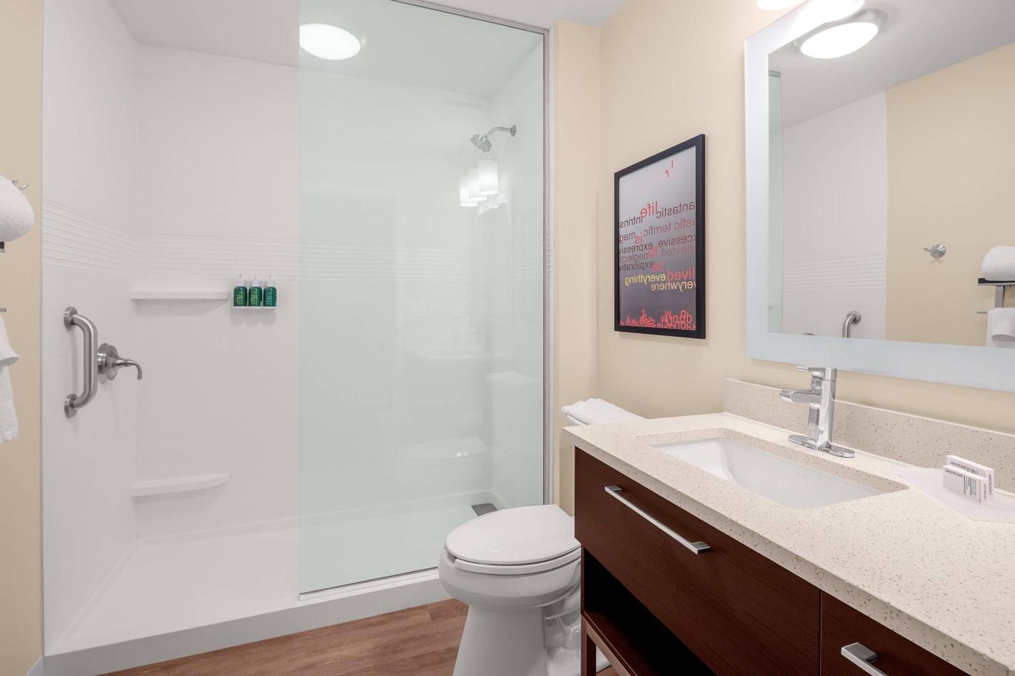 Towneplace Suites Cincinnati Fairfield Eksteriør billede