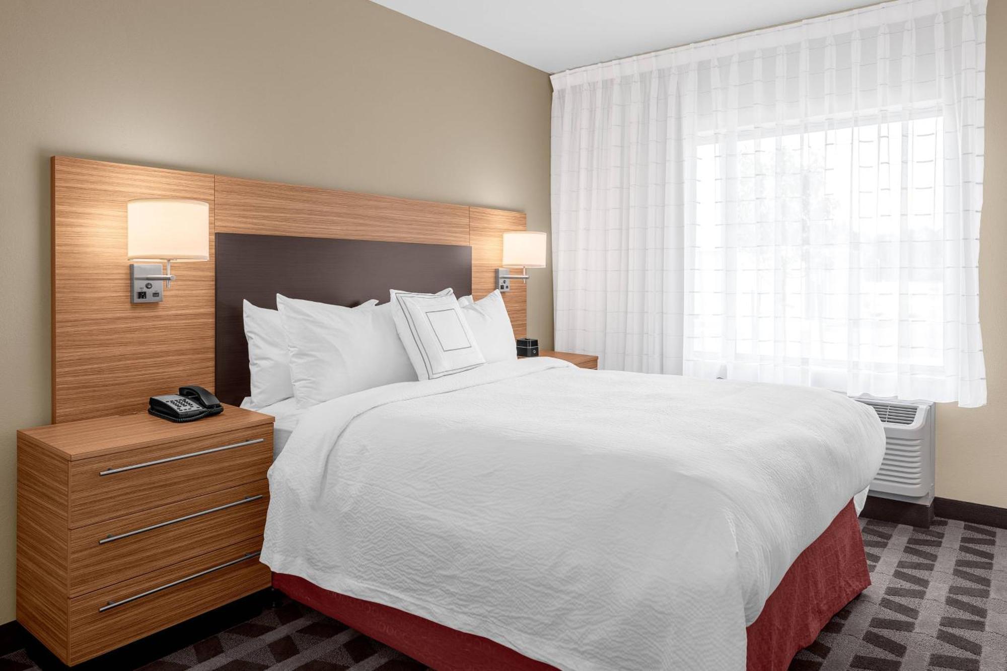 Towneplace Suites Cincinnati Fairfield Eksteriør billede