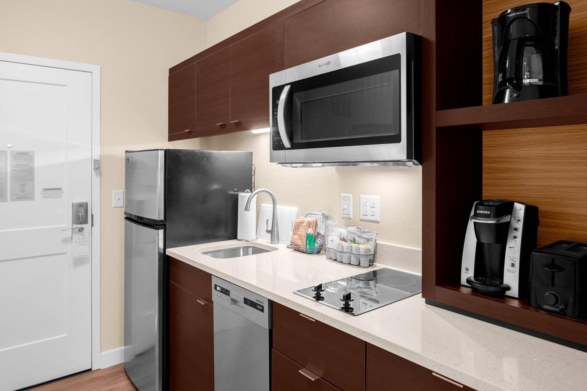Towneplace Suites Cincinnati Fairfield Eksteriør billede